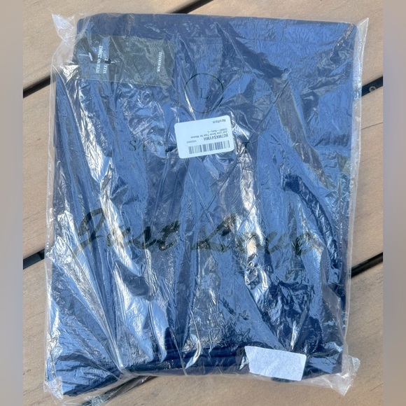 Scrub Top - Picture 4 of 4